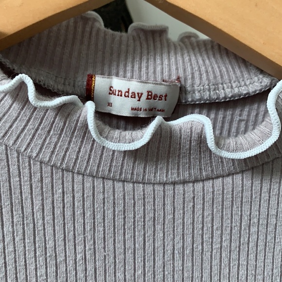 Sunday Best T-shirt - Picture 2 of 4